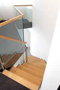 Stahl-Flachwangentreppe Ferro